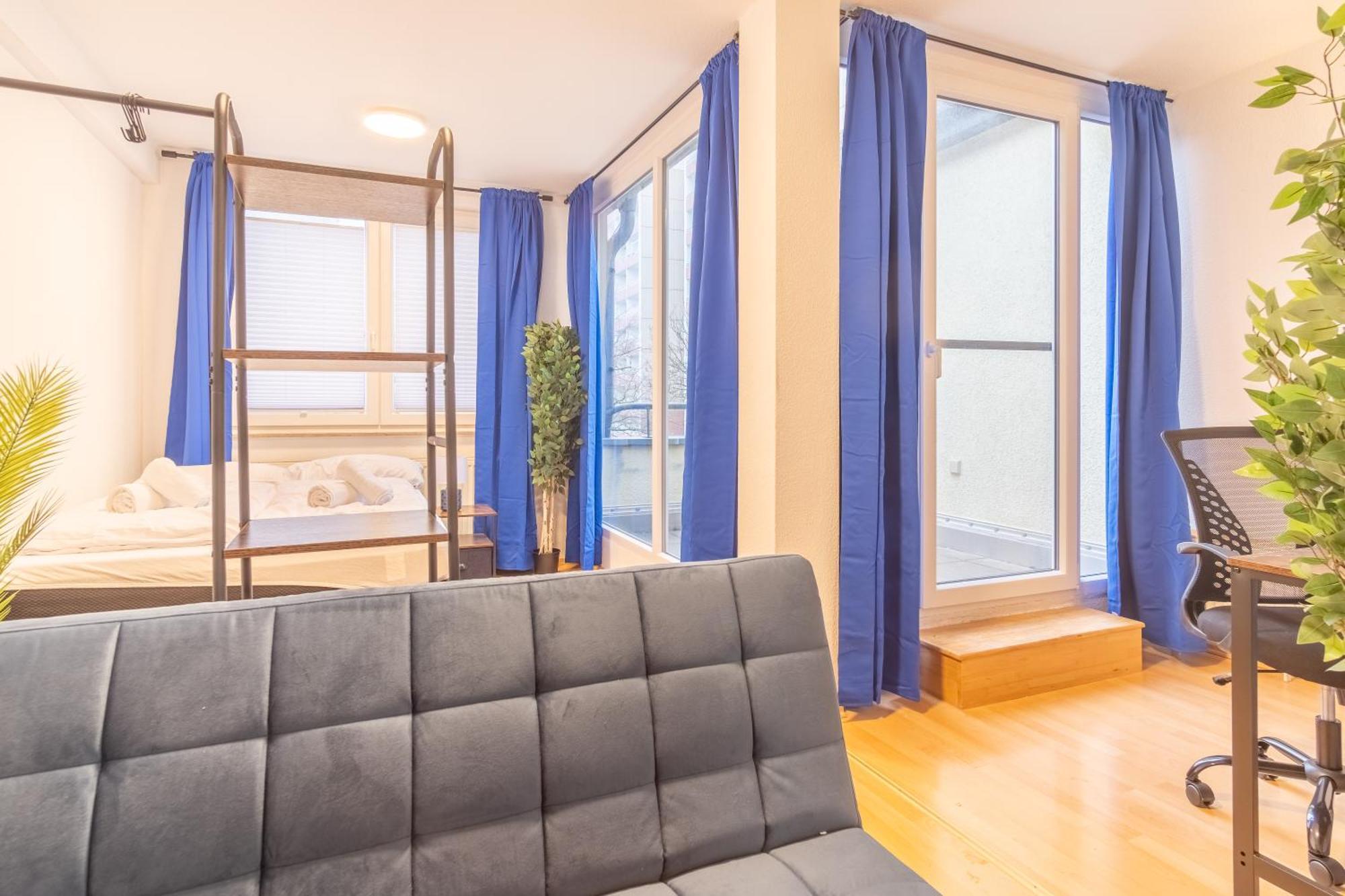 Ferienwohnung Balkon, 4K Tv, Kaffee, Netflix Bad Dürrenberg Exterior foto