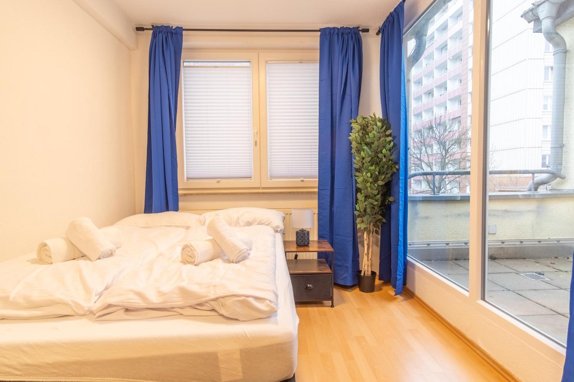 Ferienwohnung Balkon, 4K Tv, Kaffee, Netflix Bad Dürrenberg Exterior foto